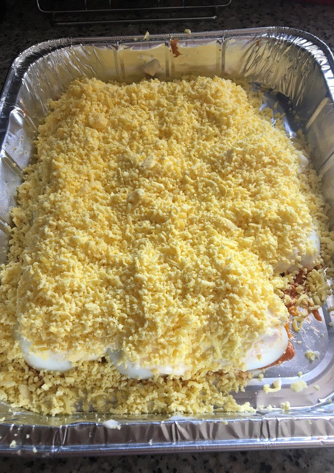 Una foto de Huevos rellenos con atún y all-i-oli