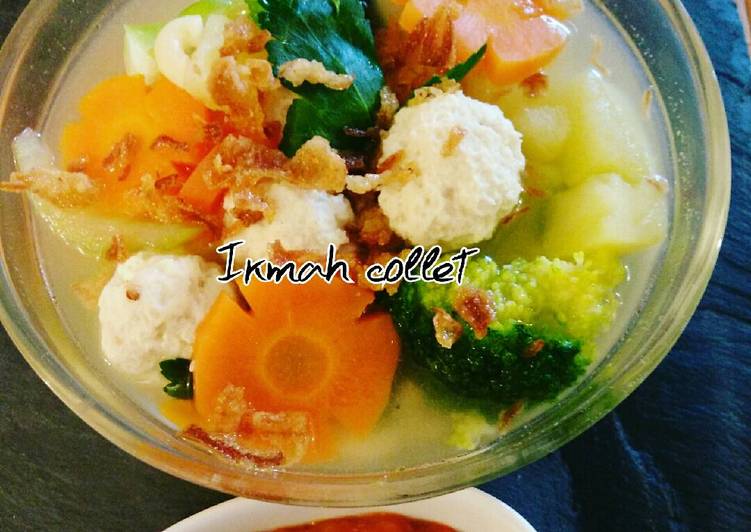 Sup sayuran bola2 ayam�?