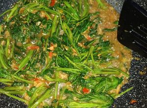Foto resep Ca Kangkung Blacan