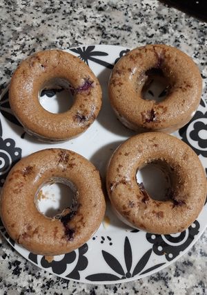 Una foto de Donuts sin azúcar con arándanos
