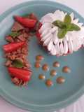 Tarta de crema pastelera y culis de chicozapote