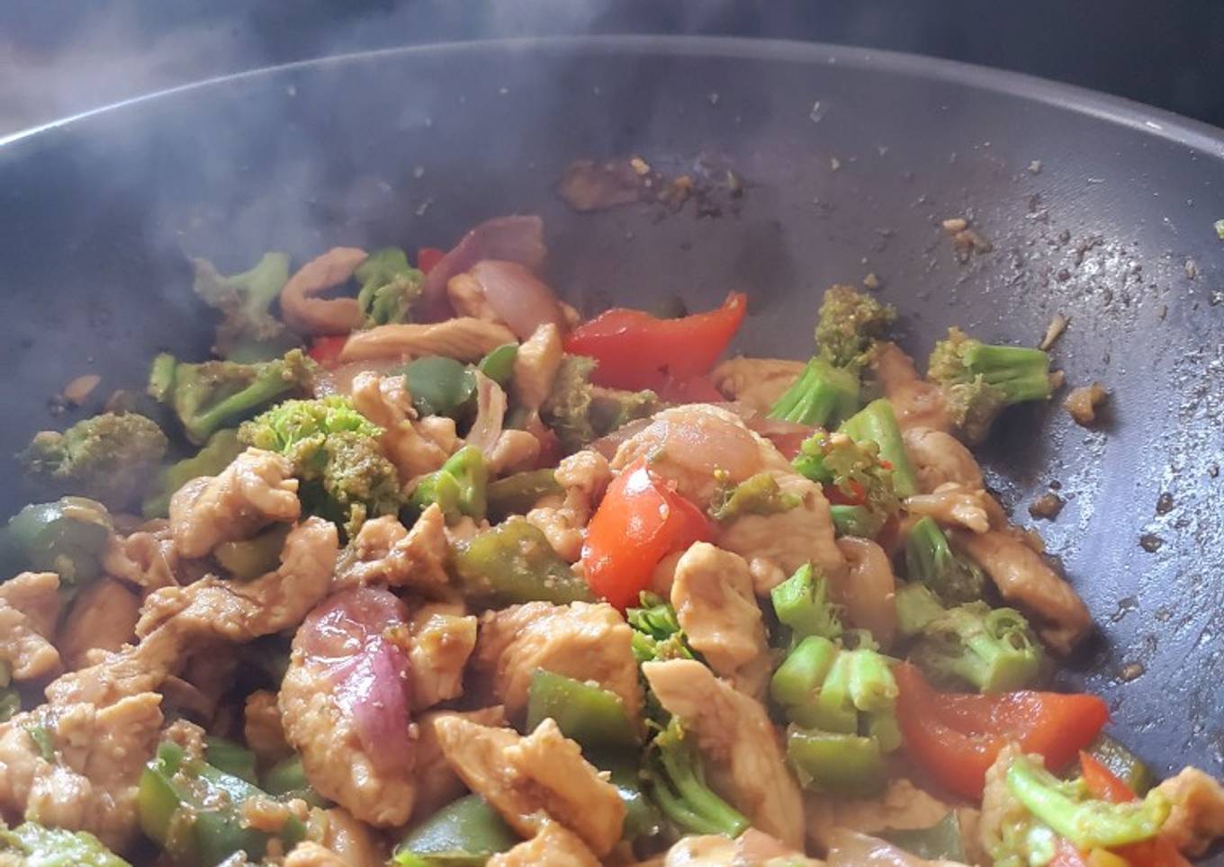 Pollo salteado con vegetales 🥗🐥