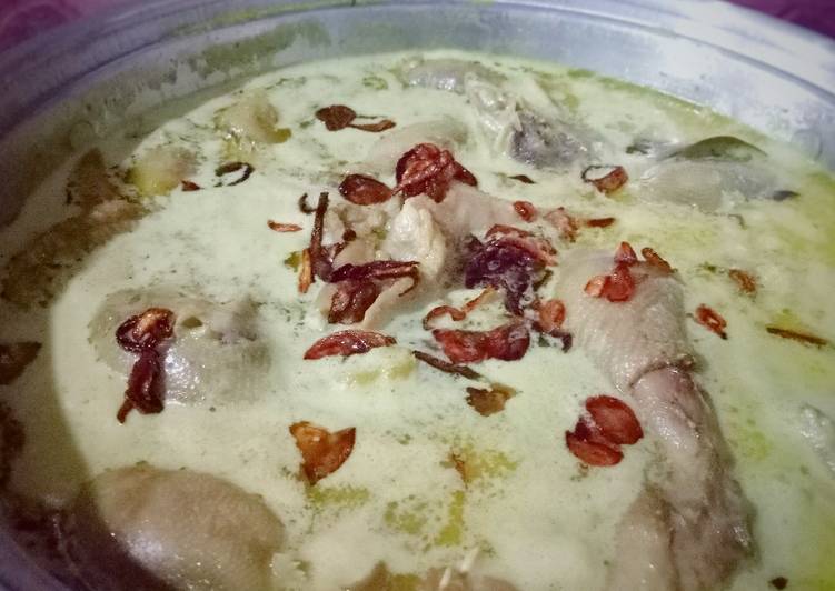 Bahan Membuat Opor cakar dan kepala ayam sederhana #1 Lezat