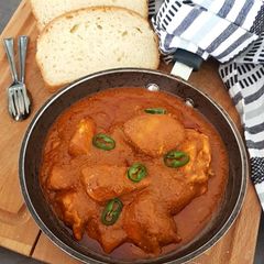 A picture of Easy Indian Chicken Curry.
