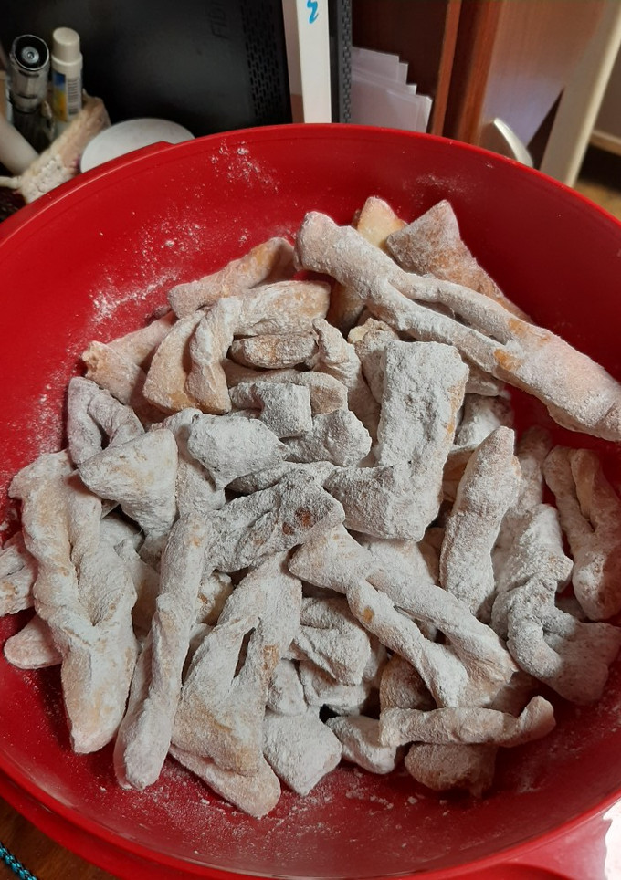 Una foto de Tortas fritas para la lluvia!!