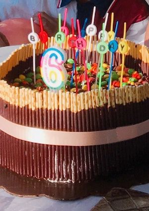 Foto resep Kue ulang tahun sederhana /pocky chacha cake Pondan blackforest