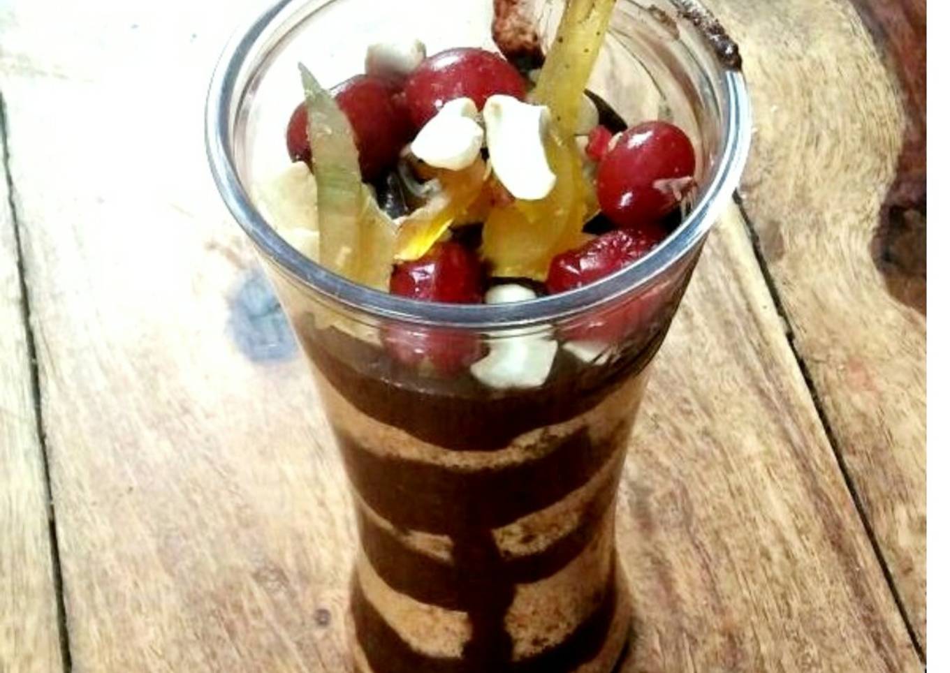Chocolate Dates Mouse