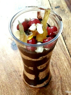 A picture of Chocolate Dates Mouse.