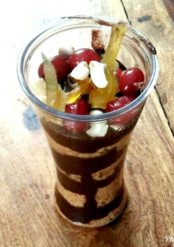 A picture of Chocolate Dates Mouse.