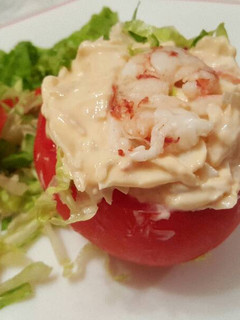 Una foto de Tomate relleno de bogavante