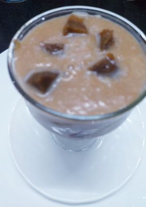 A picture of Sapota Mocktail.