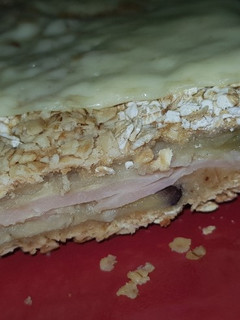 Una foto de Milanesas de berenjena rellena de jamón y queso