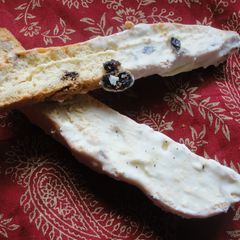 A picture of White Chocolate Walnut Raisin Biscotti.