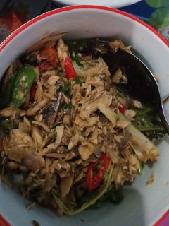 Foto resep Tongkol suwir pedas