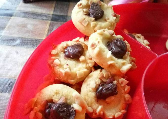 Peanut Choco Thumbprint Cookies