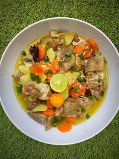 Foto resep Sop tulang iga sapi
