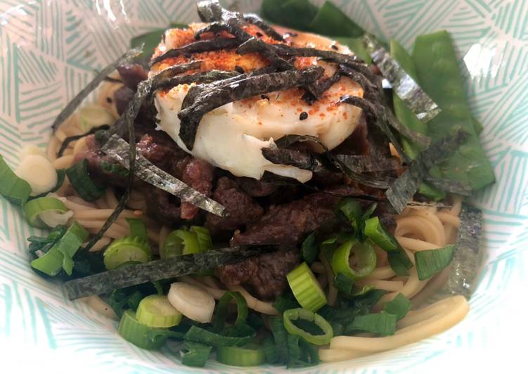 The Simple and Healthy Beef &amp; Egg ‘Mazemen’ Noodles