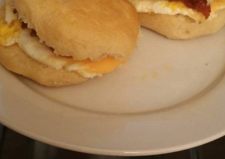 easy breakfast biscuits recipe main photo