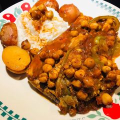 A picture of Roasted Eggplant 🍆 with Chick Peas.