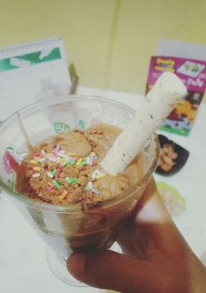 Foto resep Desert box/cup chocolate with Tini wini biti tanpa mascarpone / keju spread