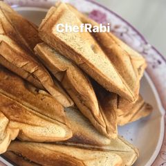 A picture of Toasted bread.
