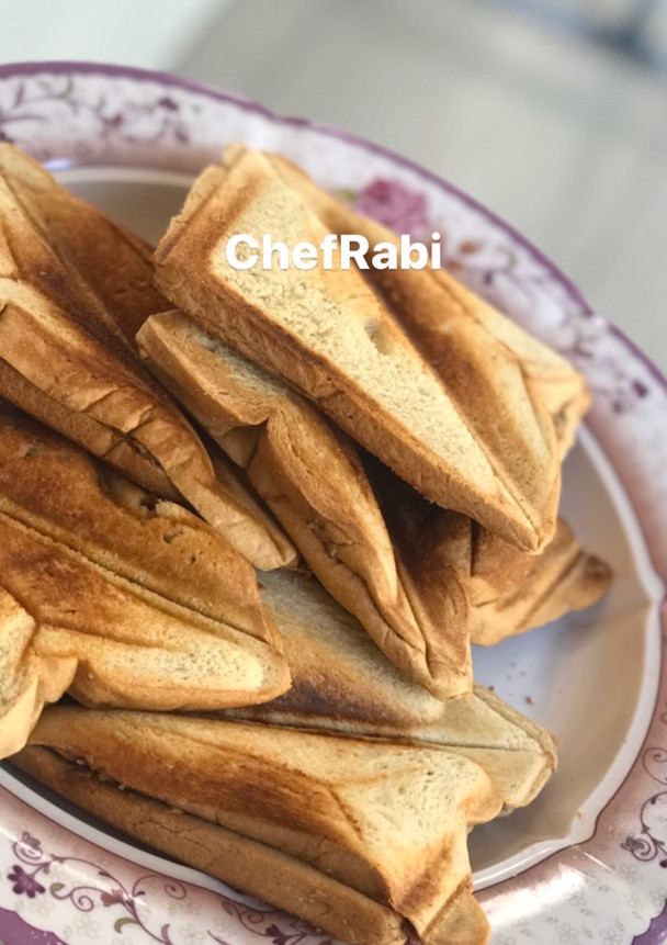 A picture of Toasted bread.
