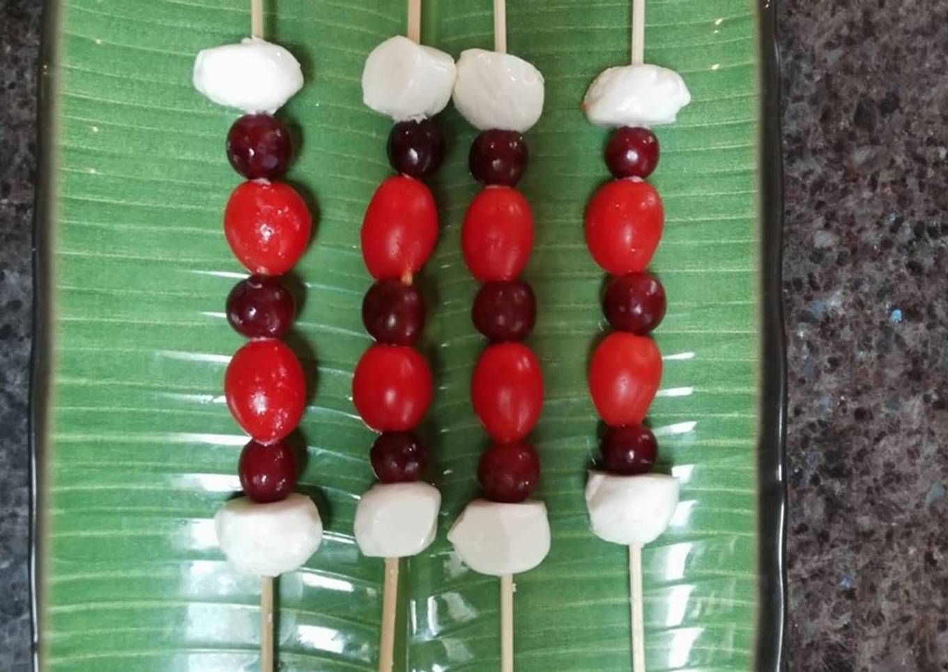 Mozzarella cheese skewers
