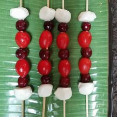A picture of Mozzarella cheese skewers.
