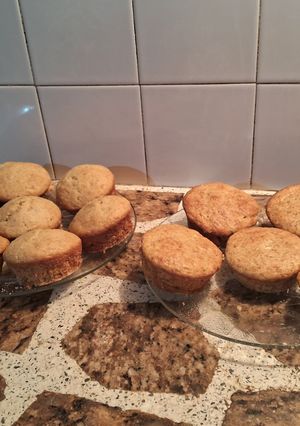 Una foto de Muffins de Bananas y Requesón con Canela