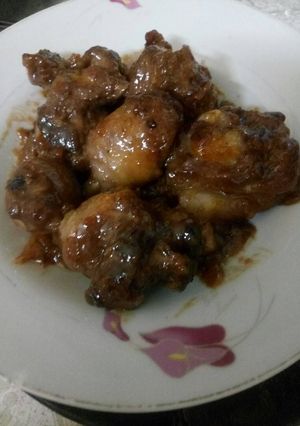 Hình của món Đùi gà chiên mắm.