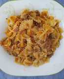 Fideos con salsa casera de tomate