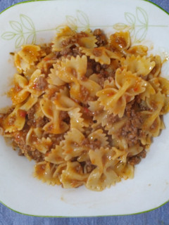 Una foto de Fideos con salsa casera de tomate