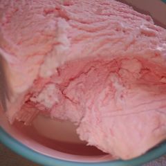 A picture of Strawberry ice-cream.