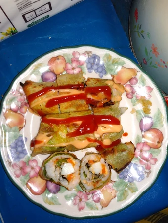 Langkah Mudah untuk Membikin Resep  Kebab onigiri 😋 yang Bikin Ngiler, Lezat