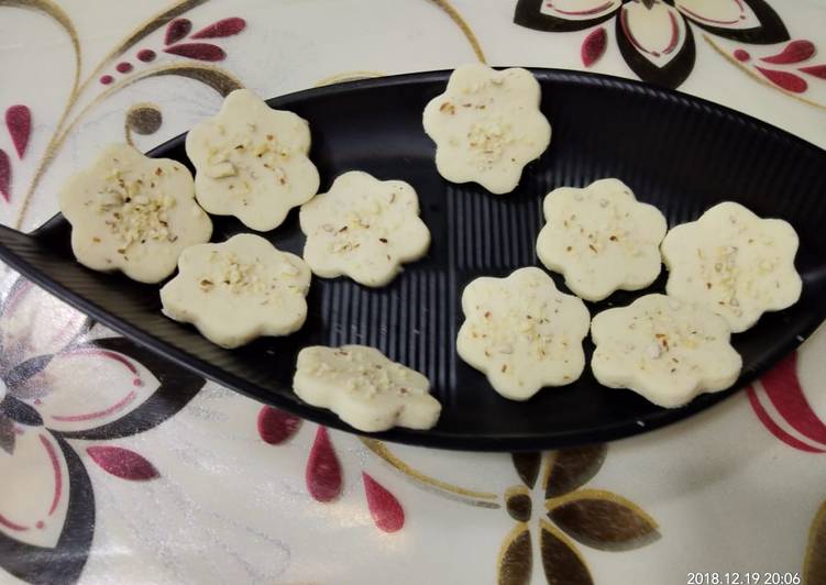 How to Prepare Cashew badam biscuits