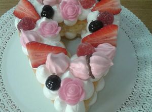 Foto di Cream tart con pasta biscotto
