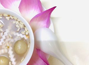 Hình của món Chè sen dừa.