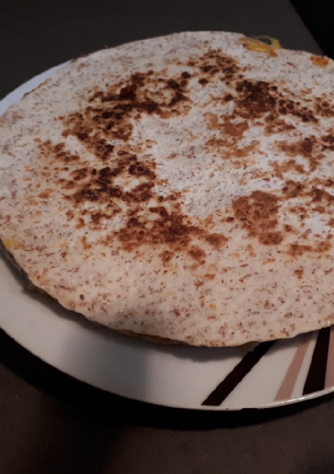 Una foto de Tortipizza sencilla jamón serrano