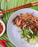 🌱 Bún Tàu Trộn Nấm Xào Giá Chay (Vegan)