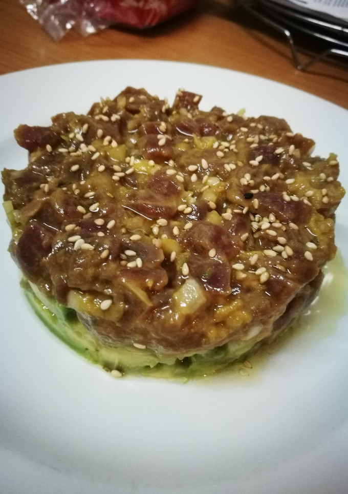 Una foto de Tartar de atún rojo