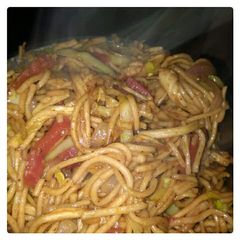 A picture of Hakka noodles.