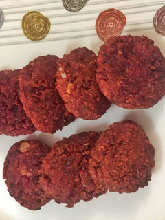 பீட்ரூட் மிளகு பருப்பு வடை செய்முறை முக்கிய புகைப்படம்