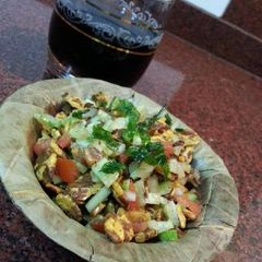 A picture of Chana zor garam.