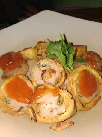 Langkah Mudah untuk Menyiapkan Resep Rolade Ikan Lapis Telur yang Uenak Anti Ribet, Uenak Banget