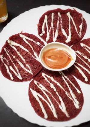 A picture of Red velvet savoury pancake.