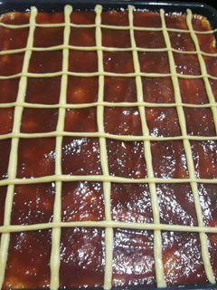 Una foto de Pasta frola con dulce de guayaba🍈😋fácil y delicioso 🤗