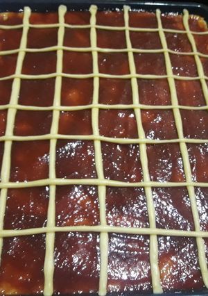 Una foto de Pasta frola con dulce de guayaba🍈😋fácil y delicioso 🤗