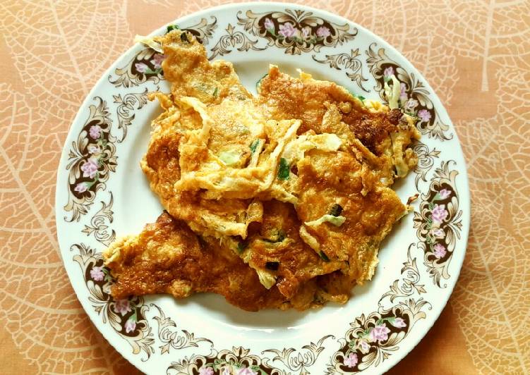 Step-by-Step Guide to Make Ultimate Chinese Style Omelette 🍳🌶