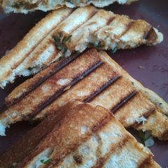 Potato sandwich A picture of Potato sandwich.