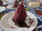 Peras al vino tinto
